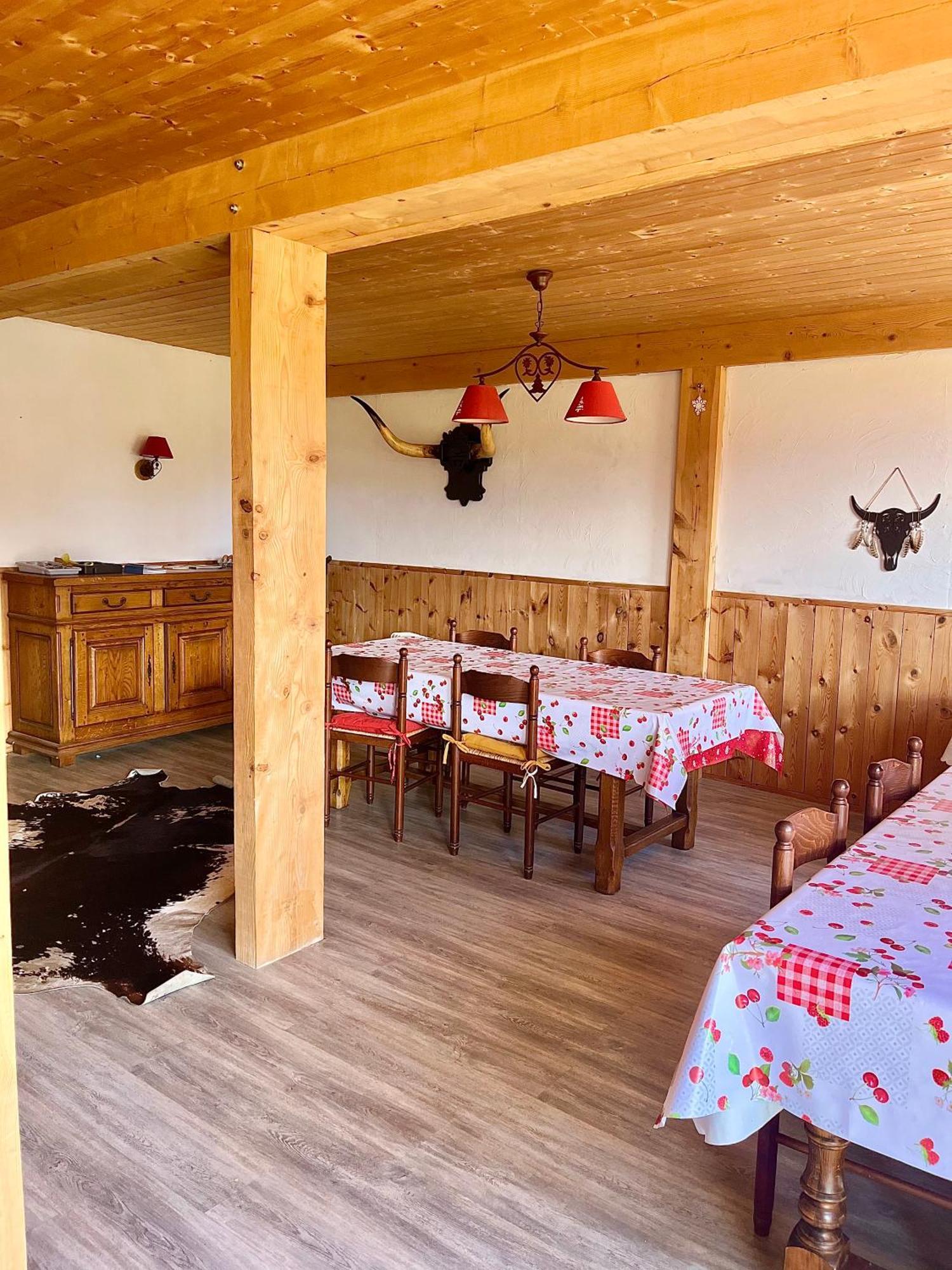 Gite Ranch Le Serpolet 레 장글 외부 사진